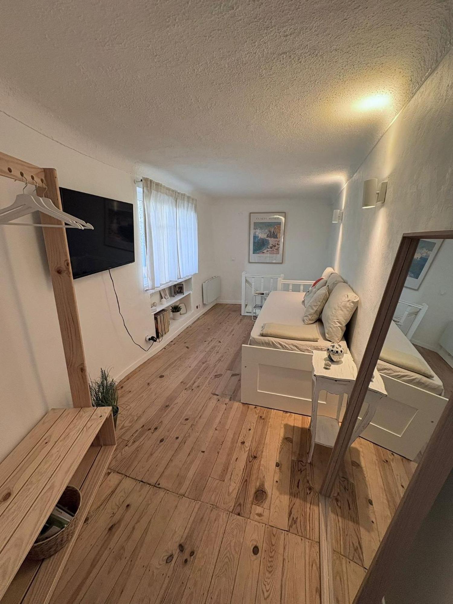 Duplex Au Pied Du Chateau Cagnes-sur-Mer Eksteriør bilde