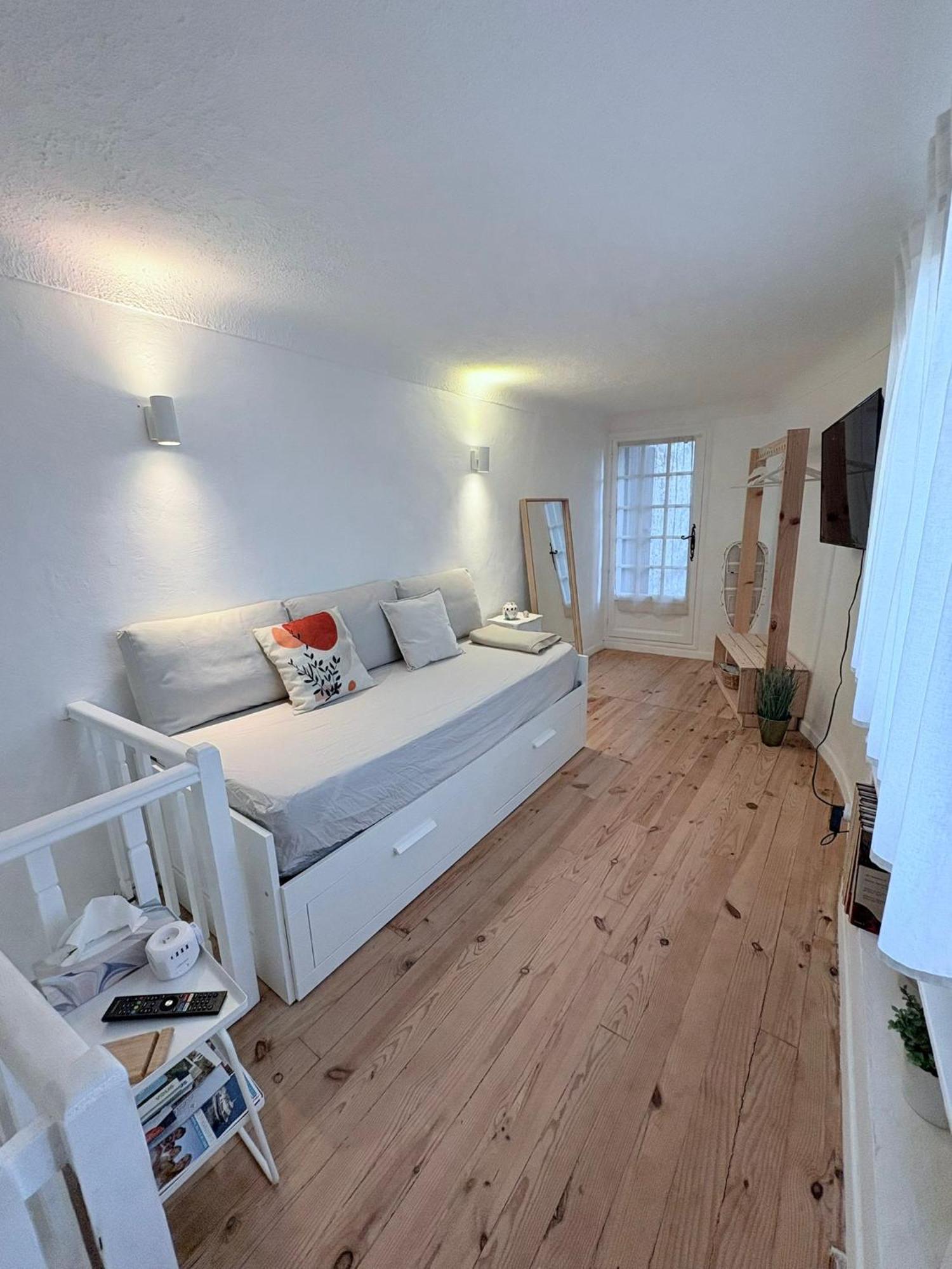 Duplex Au Pied Du Chateau Cagnes-sur-Mer Eksteriør bilde